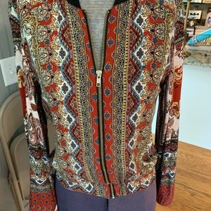 Lightweight zipper jacket